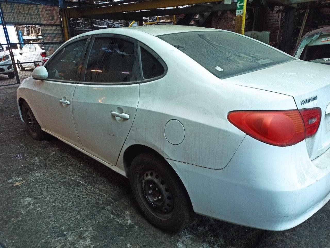  Hyundai ELANTRA 2009    EN DESARME